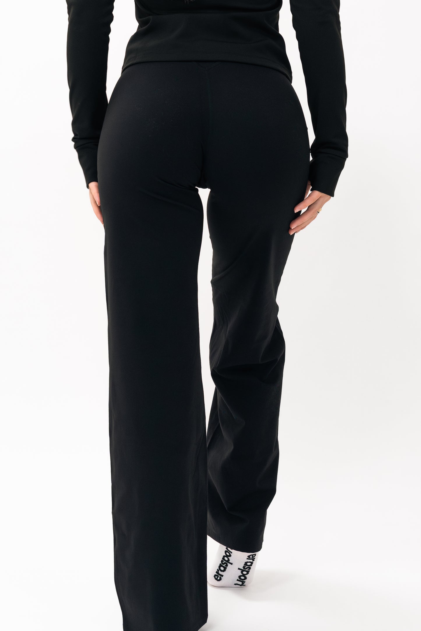 (Forsala) ERA Straight Leg Pants